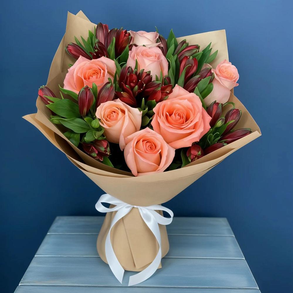 Букет цветов из: Розы и Альстромерии в Поселок Зверосовхоза