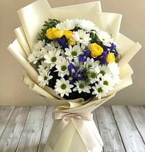 Букет цветов из:  Ирисы, Хризантемы и Розы #REPLACE_PRED# Поселок Зверосовхоза