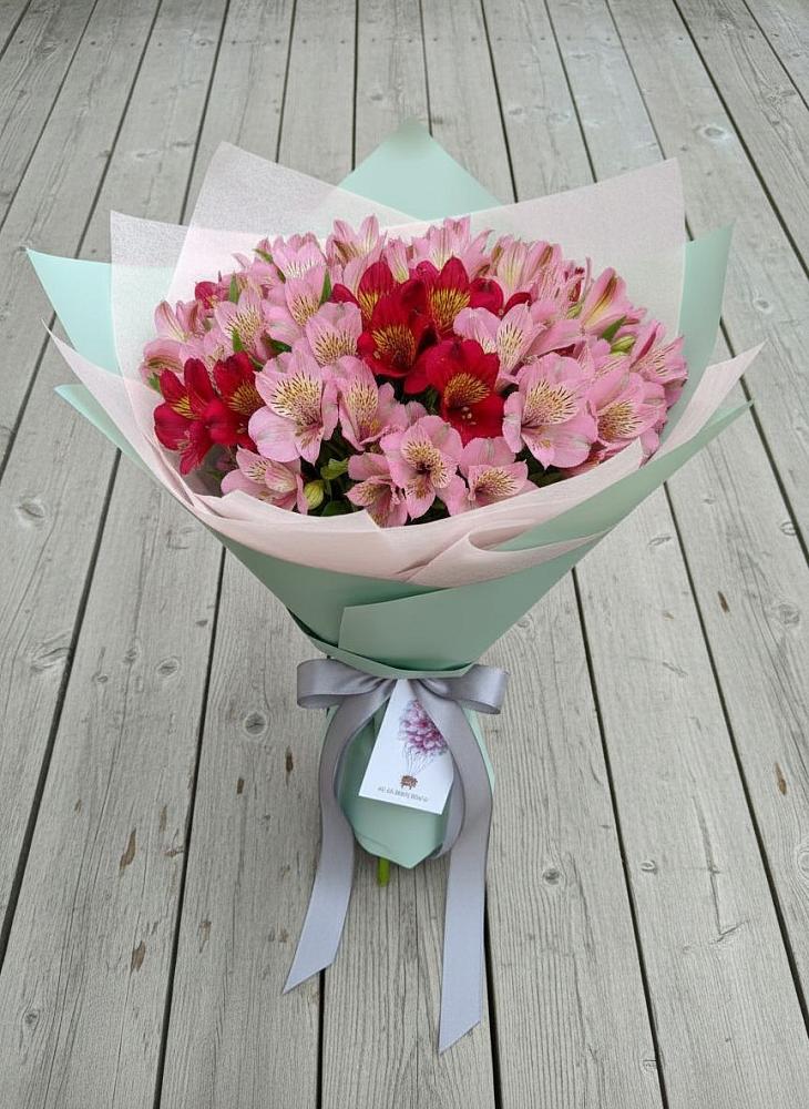 Букет цветов из: Альстромерии в Поселок Зверосовхоза