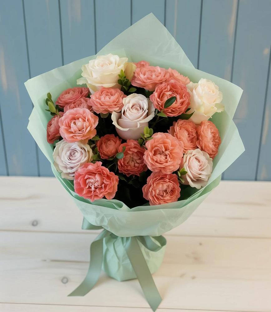 Букет цветов из: Розы в Поселок Зверосовхоза