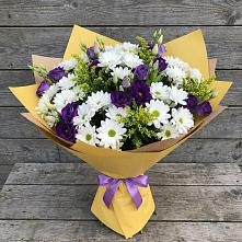 Букет цветов из:  Ирисы, Хризантемы и Ромашки в Поселок Зверосовхоза