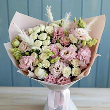 Букет цветов из:  Альстромерии и Розы в Поселок Зверосовхоза
